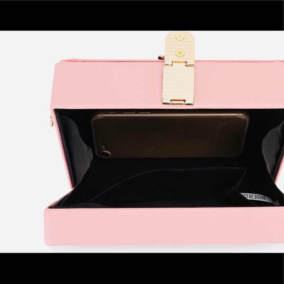 CJ, school box styled Shoulder Bag, Pink - Picture 4 of 8